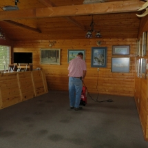 ray cleaning carpets